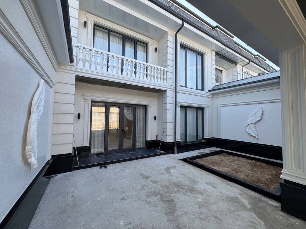 Urgent sale of a house, Kibray district, Sabzavot
