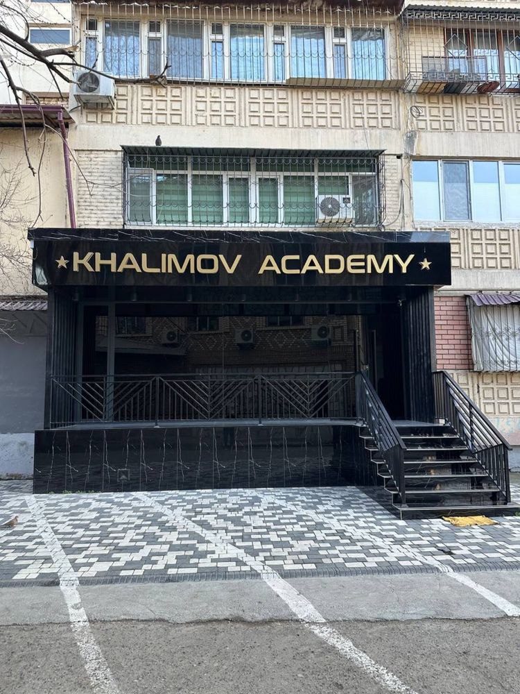 Euro Commercial space, 1st line, near Badamzar Mosque, 95 sq.m, euro renovation