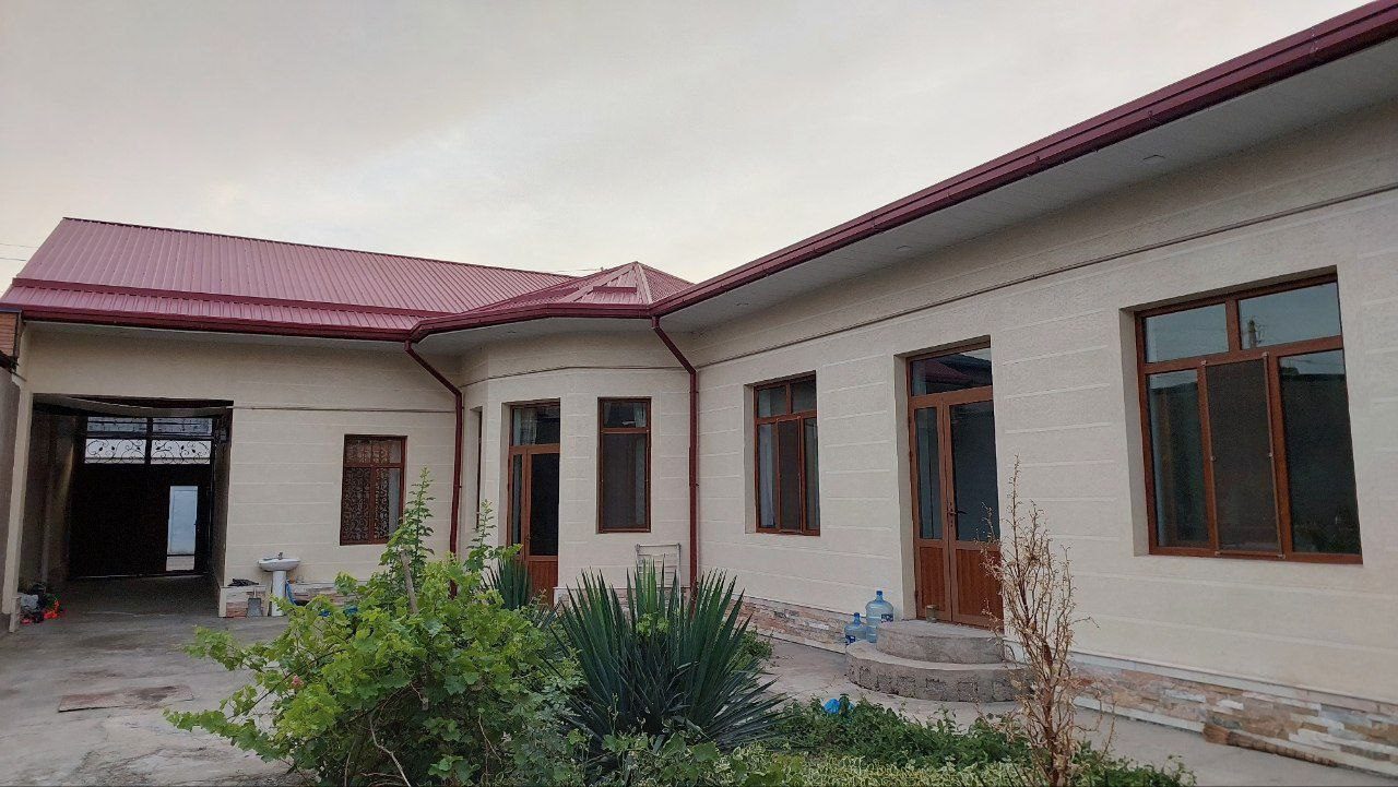 4-xonali uy, 100 m², sotuvga