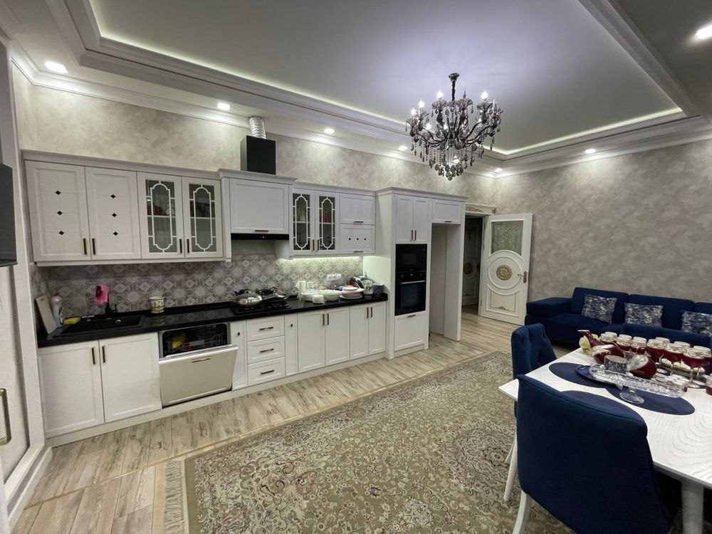 4-xonali kvartira, 120 m², sotuvga
