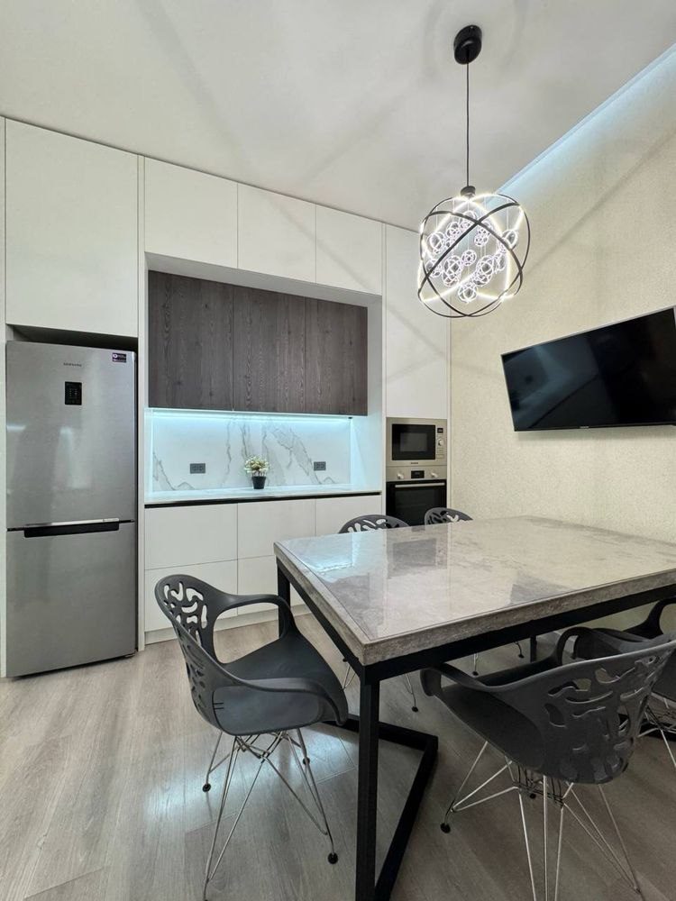4-xonali kvartira, 140 m², sotuvga
