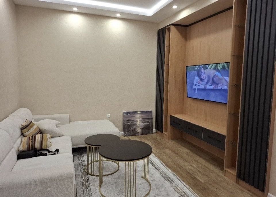 3-xonali kvartira, 82 m², Toshkent, Shayxontohur tumani, ijaraga