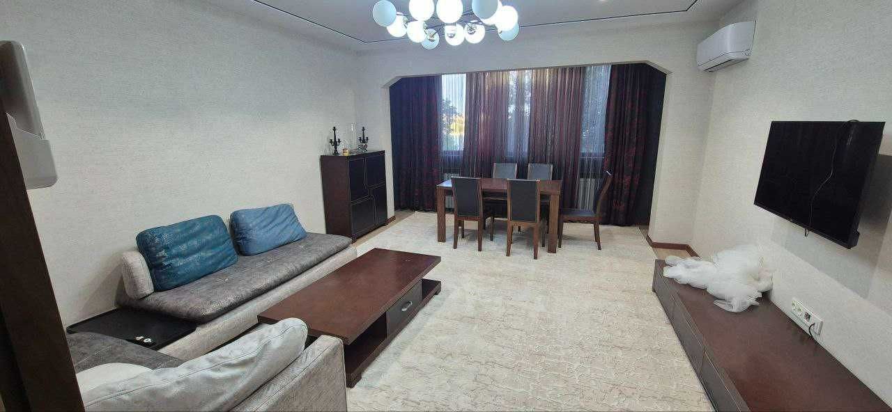 3-xonali kvartira, 80 m², Toshkent, Shayxontohur tumani, ijaraga