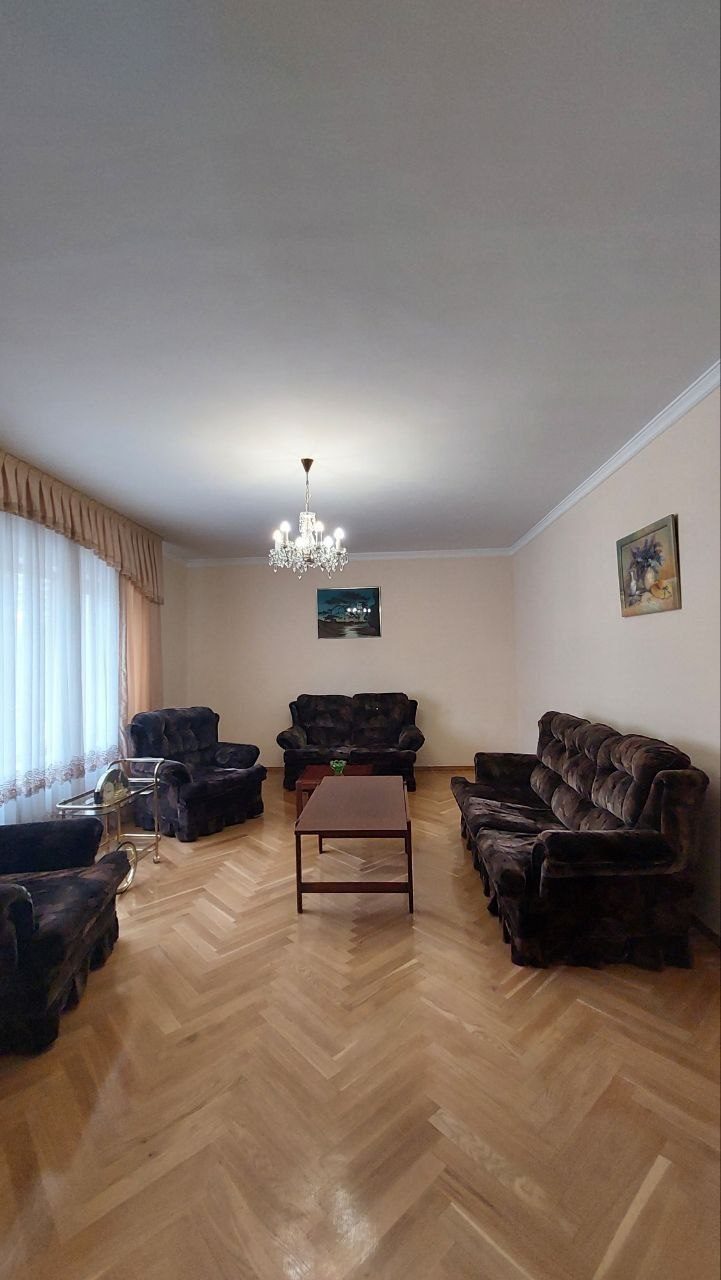 4-room apartment, 140 m², Tashkent, Yashnabad District, for rent