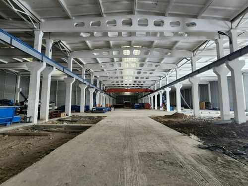 Продаётся 1,6 га производственная база.
