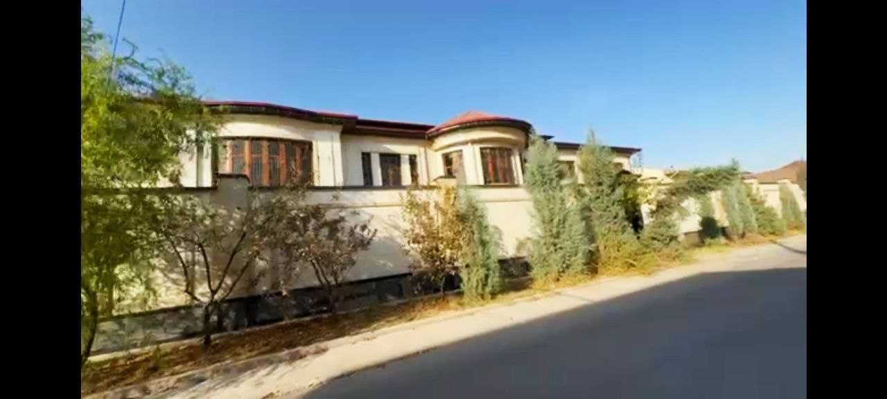 9-xonali uy, 1800 m², Toshkent, Yashnobod tumani, sotuvga