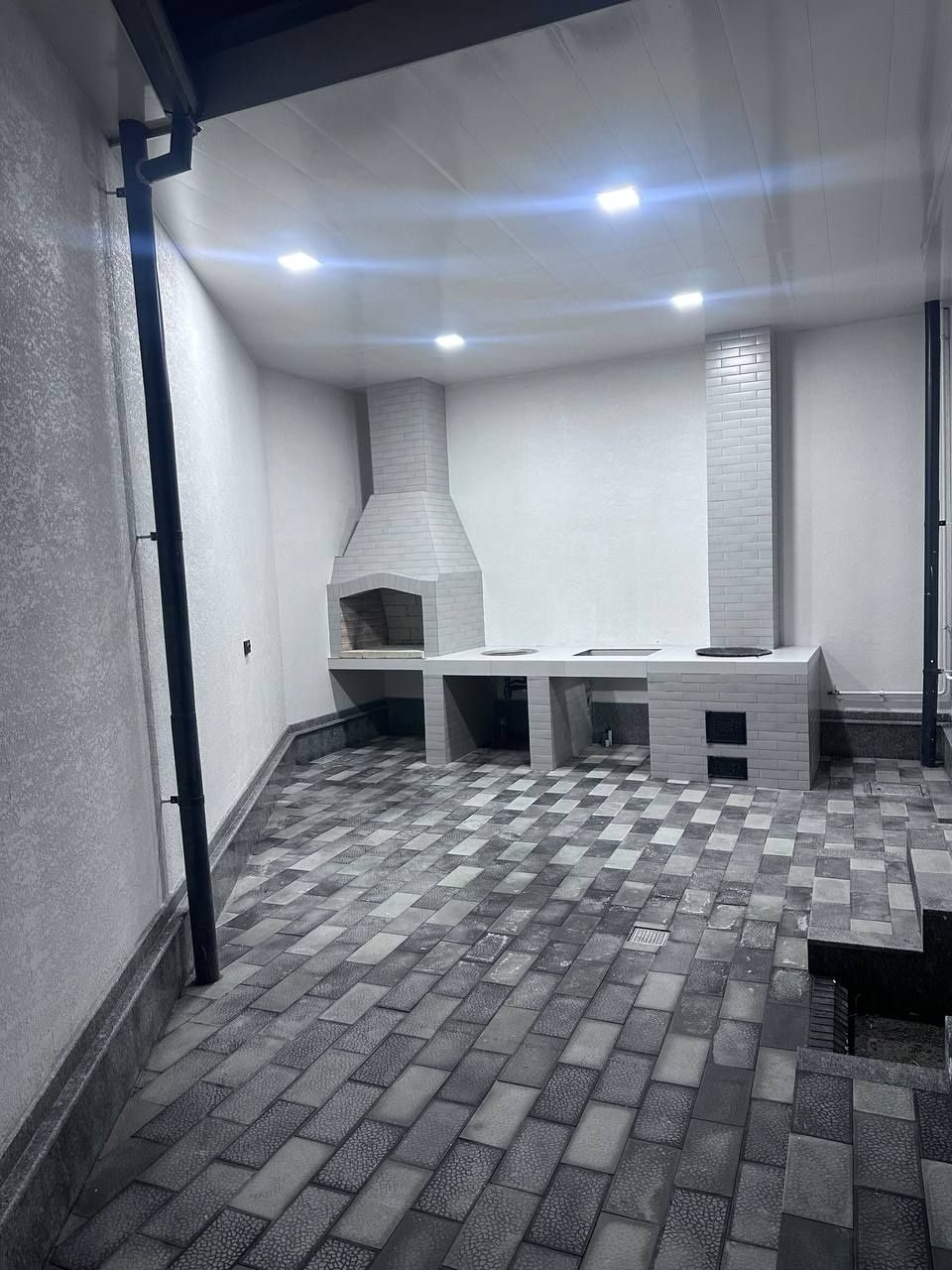 5-xonali uy, 220 m², Toshkent, Mirobod tumani, sotuvga