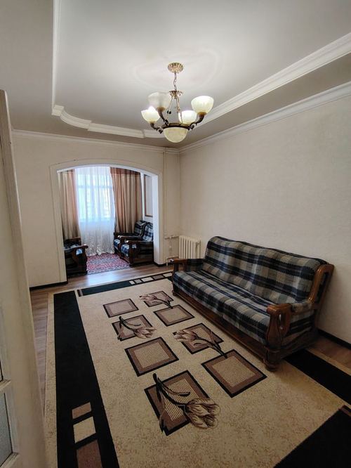 Срочно сдается 2-комнатная квартира, Сергели 7, рядом с метро