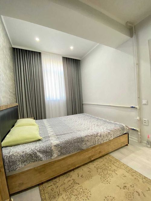 2-room apartment for rent, Yashnabad district, good location near metro and schools