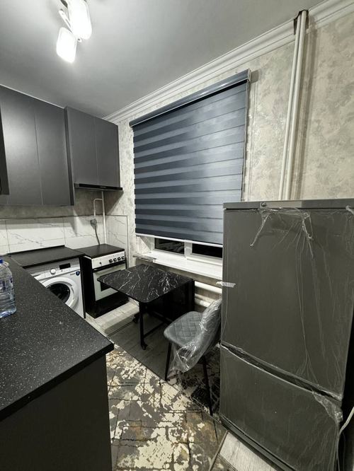 Rent 1-room apt, 2nd floor, 3-story building, 4th floor, Aviasozlar 1, near school #61