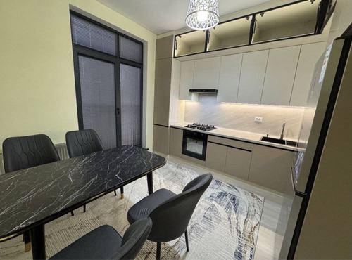 For rent (Yashnabad district) Olmos metro station