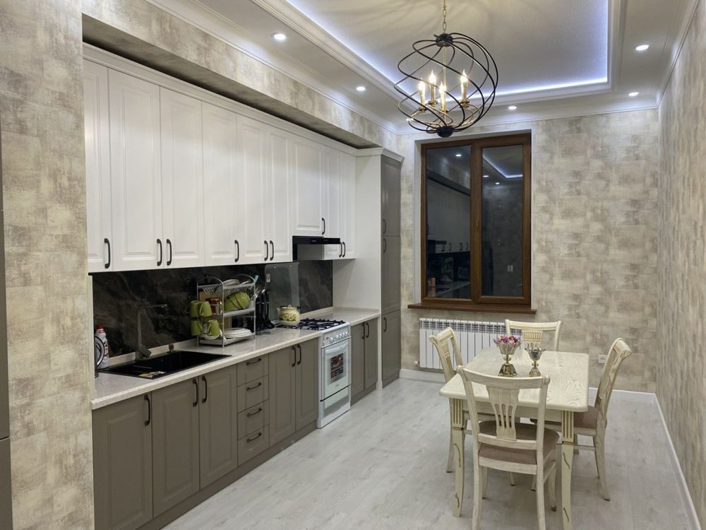 6-xonali kvartira, 200 m², Toshkent, Mirzo Ulug‘bek tumani, ijaraga