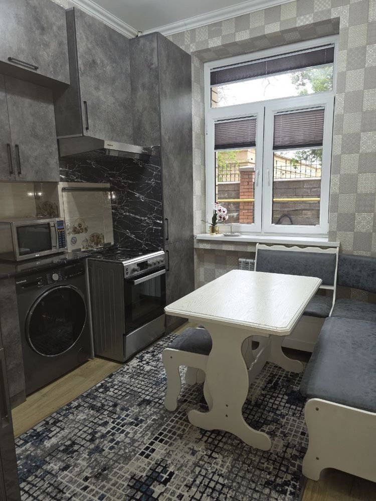 4-xonali kvartira, 100 m², Toshkent, Yakkasaroy tumani, ijaraga