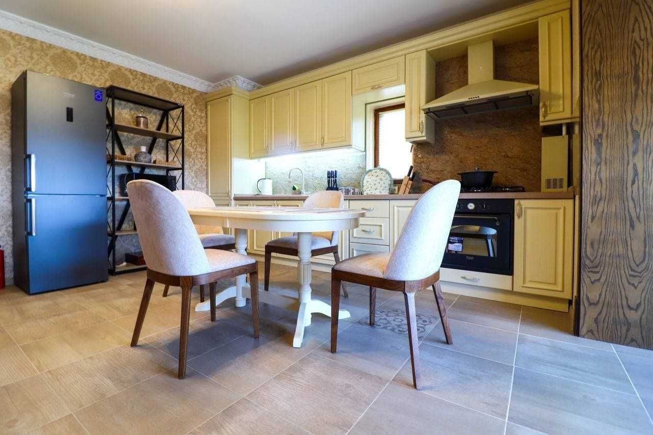 4-xonali kvartira, 120 m², Toshkent, Shayxontohur tumani, ijaraga