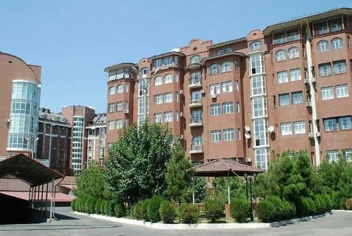 For rent 4/4/8 Gabus, 140 sq.m., Sadyk Azimov St., Japanese Embassy, C 1