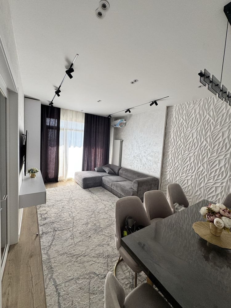 3-комнатная квартира, 77 м², Ташкент, Алмазарский район, в аренду