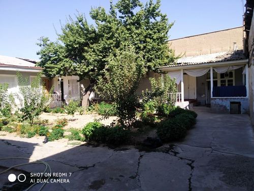 6 sotok yard for sale in Olmazor district, Tashkent city