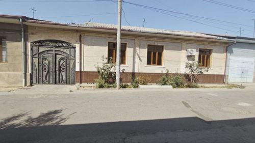 7 sotok yard in Kibray