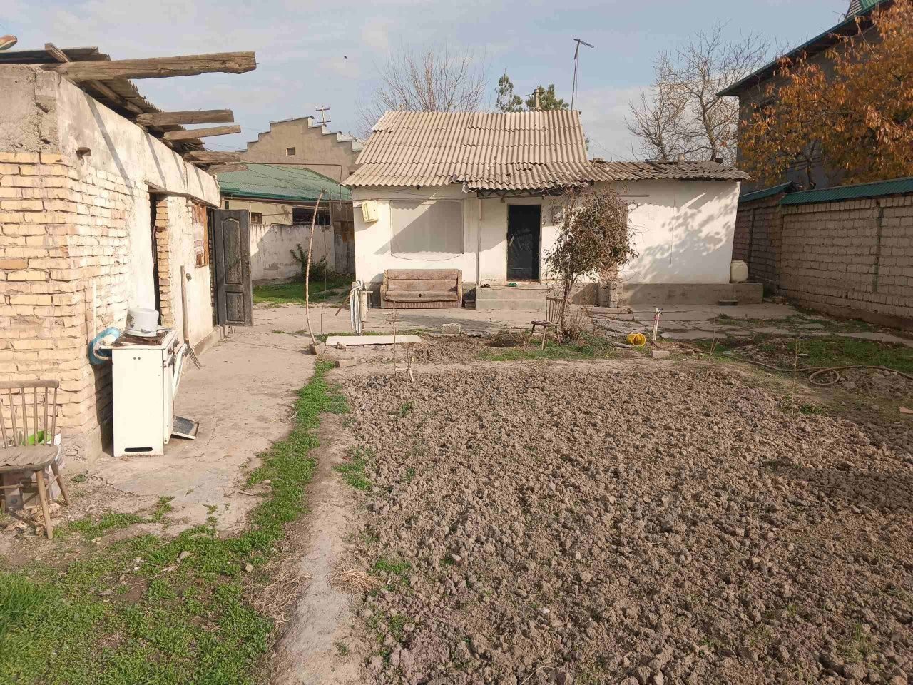 3-xonali uy, 6000 m², Toshkent, Bektemir tumani, sotuvga