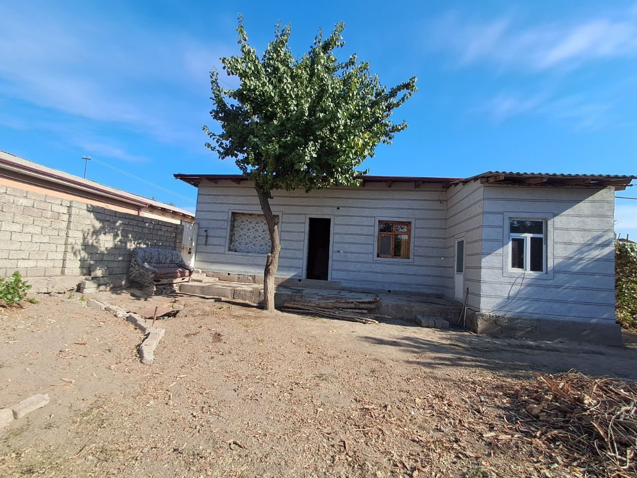 4-xonali uy, 350 m², Toshkent, Bektemir tumani, sotuvga