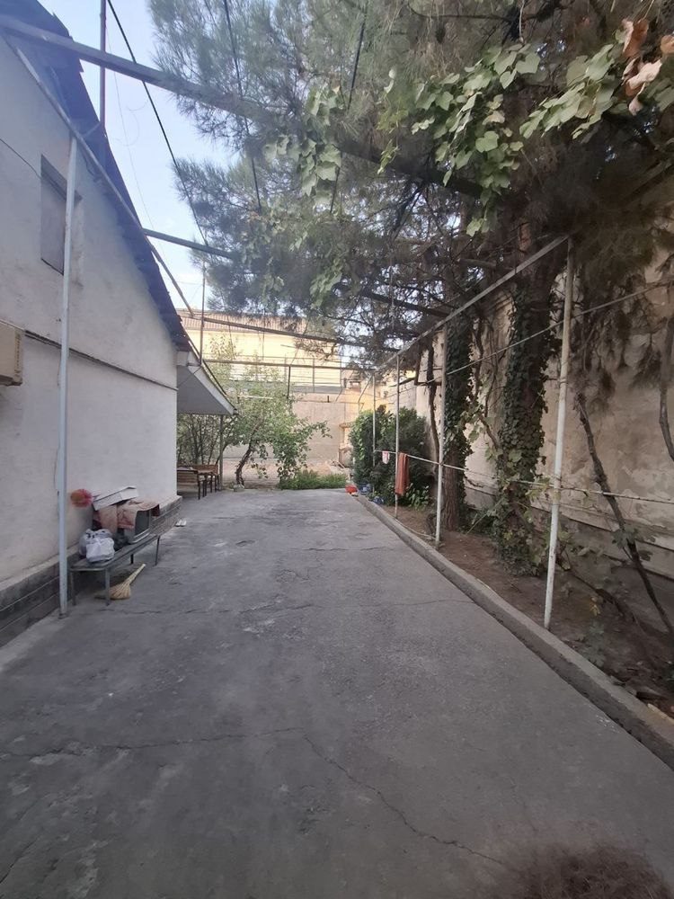 5-xonali uy, 200 m², Toshkent, Mirzo Ulug‘bek tumani, sotuvga