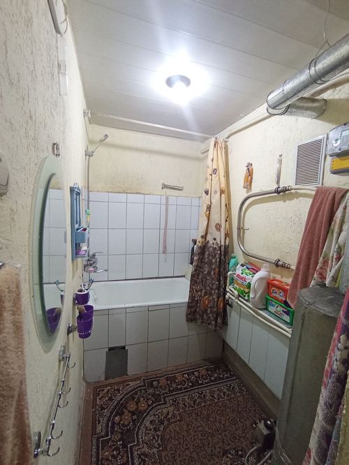 House, Olmazor district, Qorasaroy, 247, 1st floor