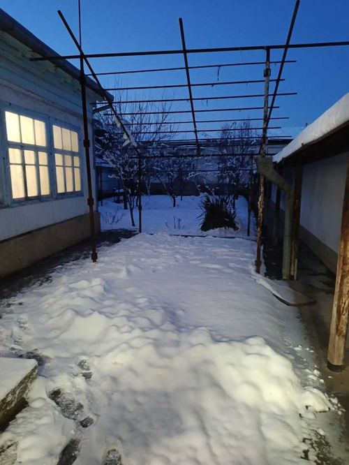 Olmazor, Akhunbabayev, 2 sotok, 4 rooms, 10 meter facade, price 70000 u.e.