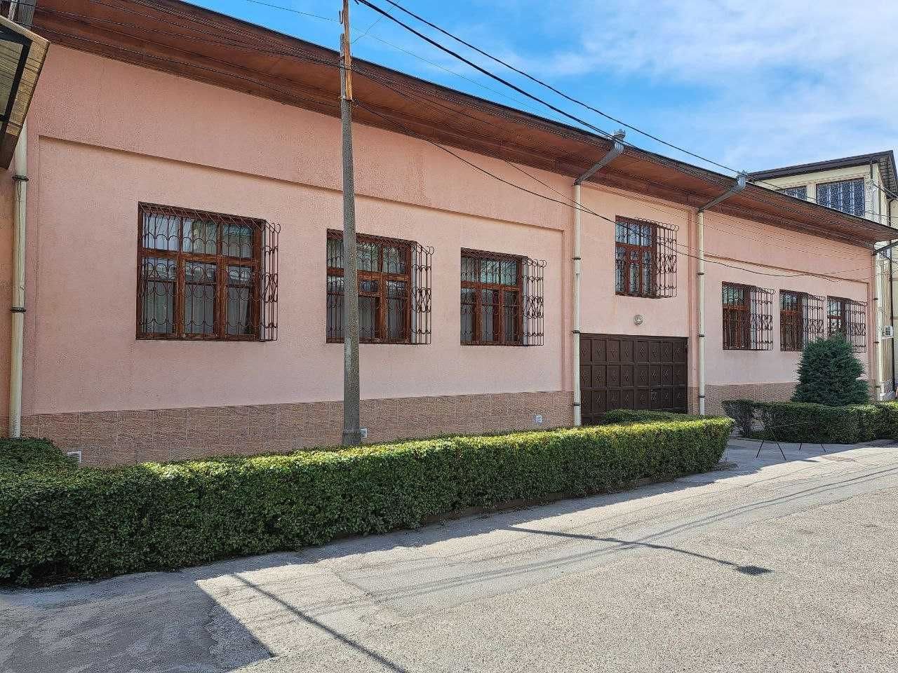 8-xonali uy, 690 m², Toshkent, Olmazor tumani, sotuvga