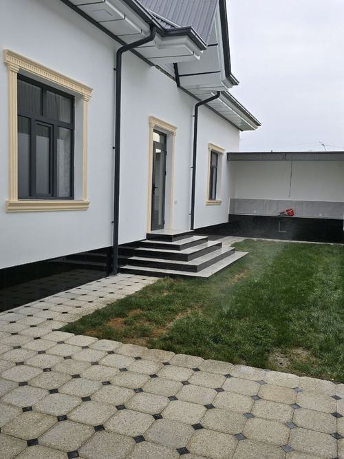2.6 sotok plot on the highway in Keles, Navoi
