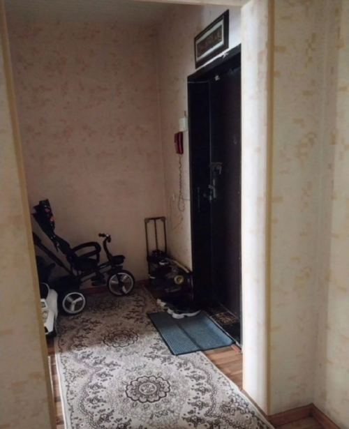 Tashkent city, Almazar district: Medgorodok-2-38, Center: Ofarin toykhona
