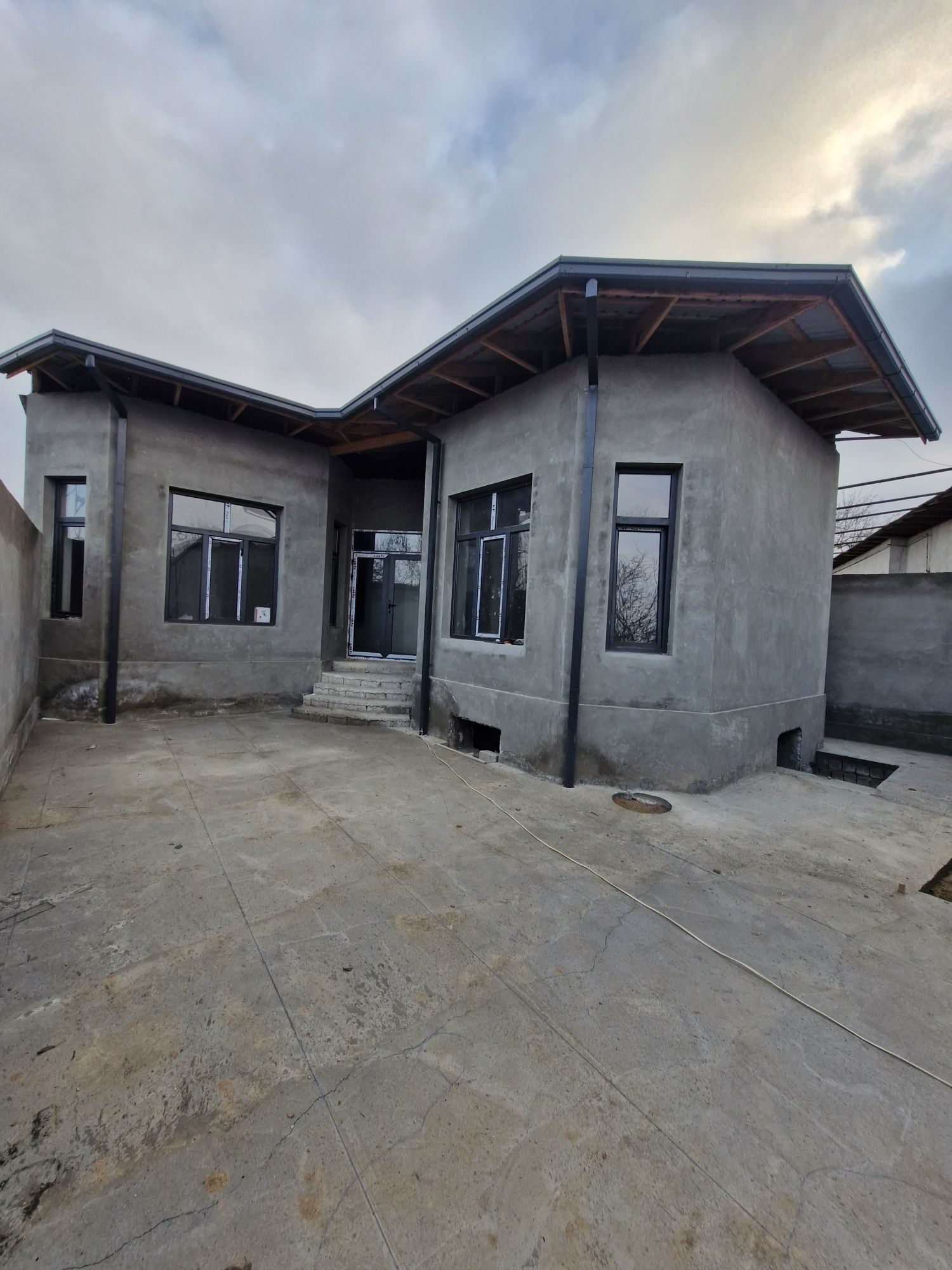 5-xonali uy, 230 m², Toshkent, Bektemir tumani, sotuvga