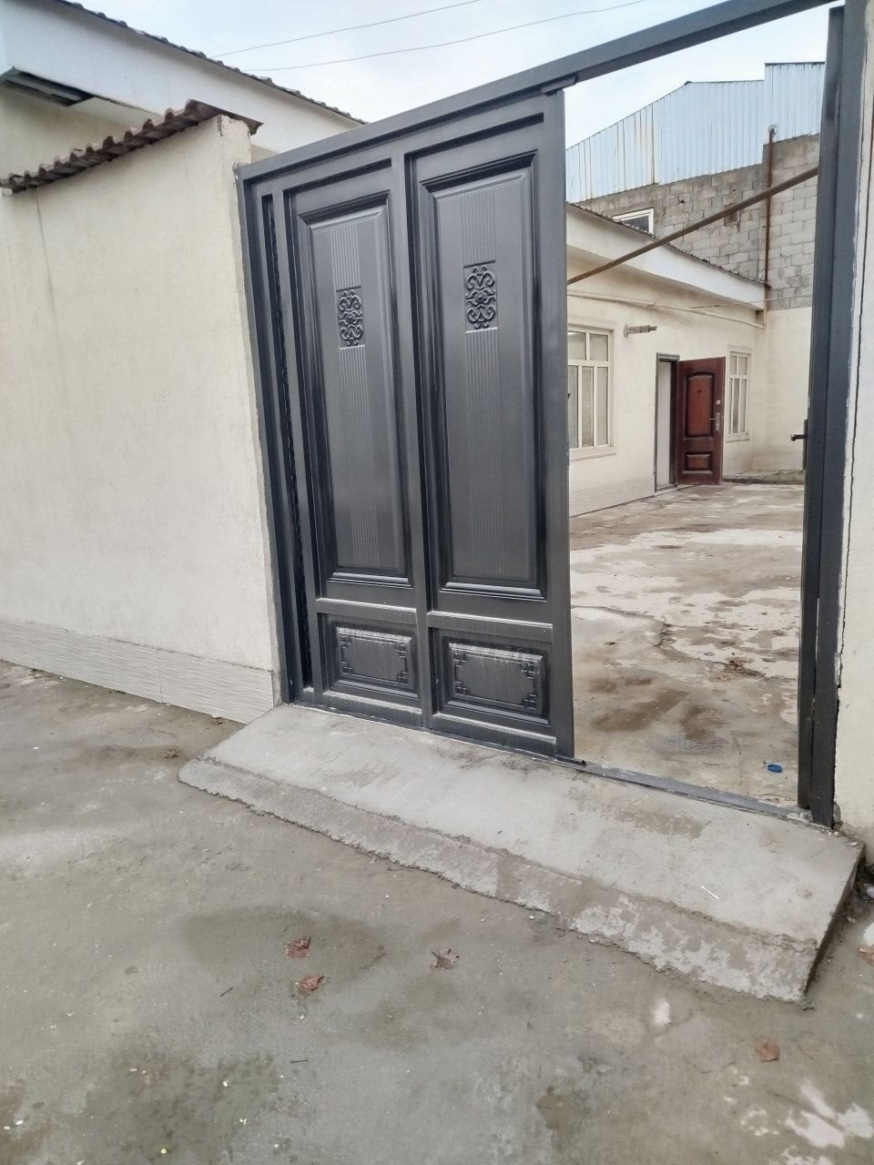 3-комнатный дом, 150 м², Ташкент, Сергелийский район, на продажу