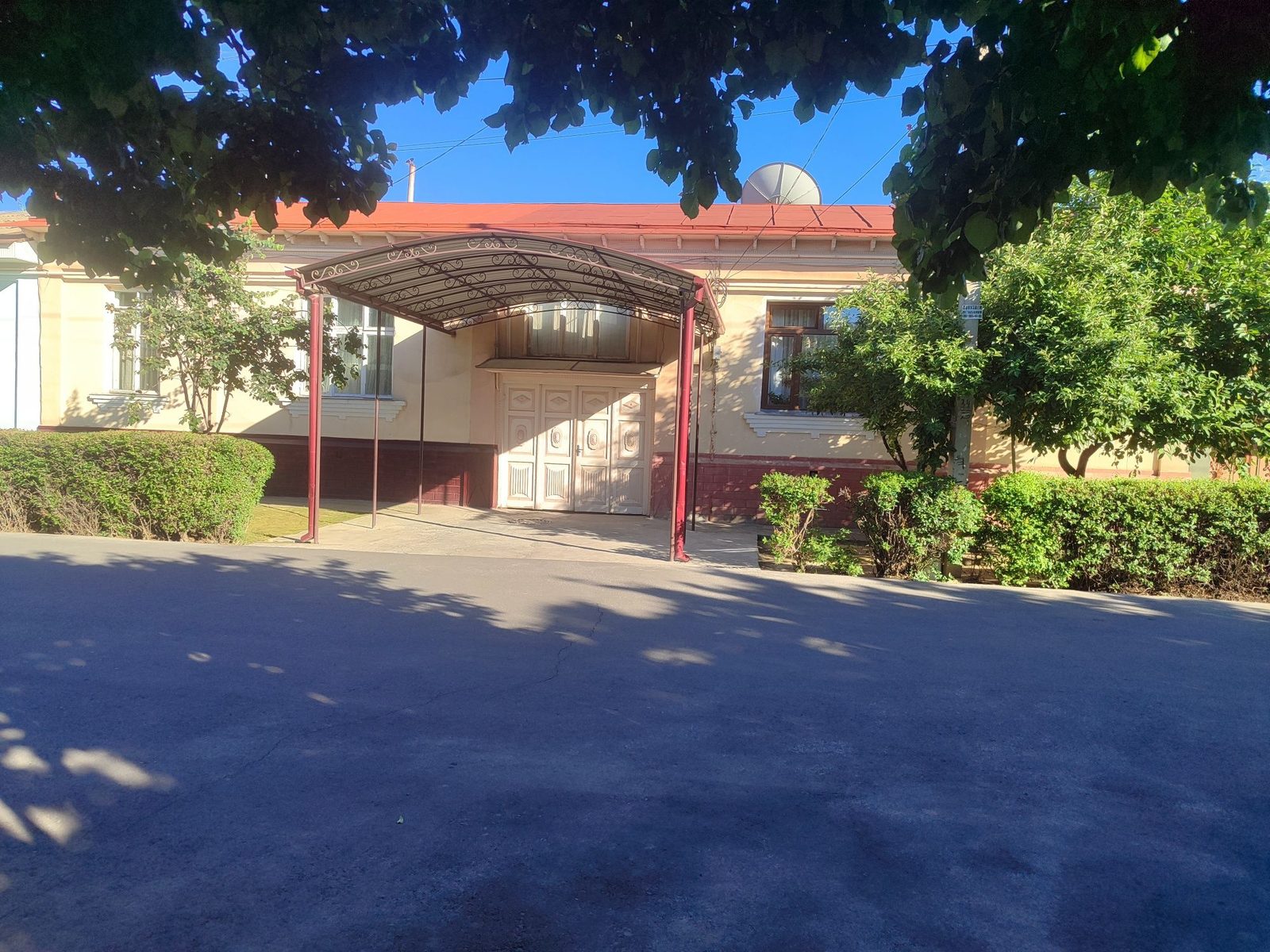 9-xonali uy, 585 m², Toshkent, Uchtepa tumani, sotuvga