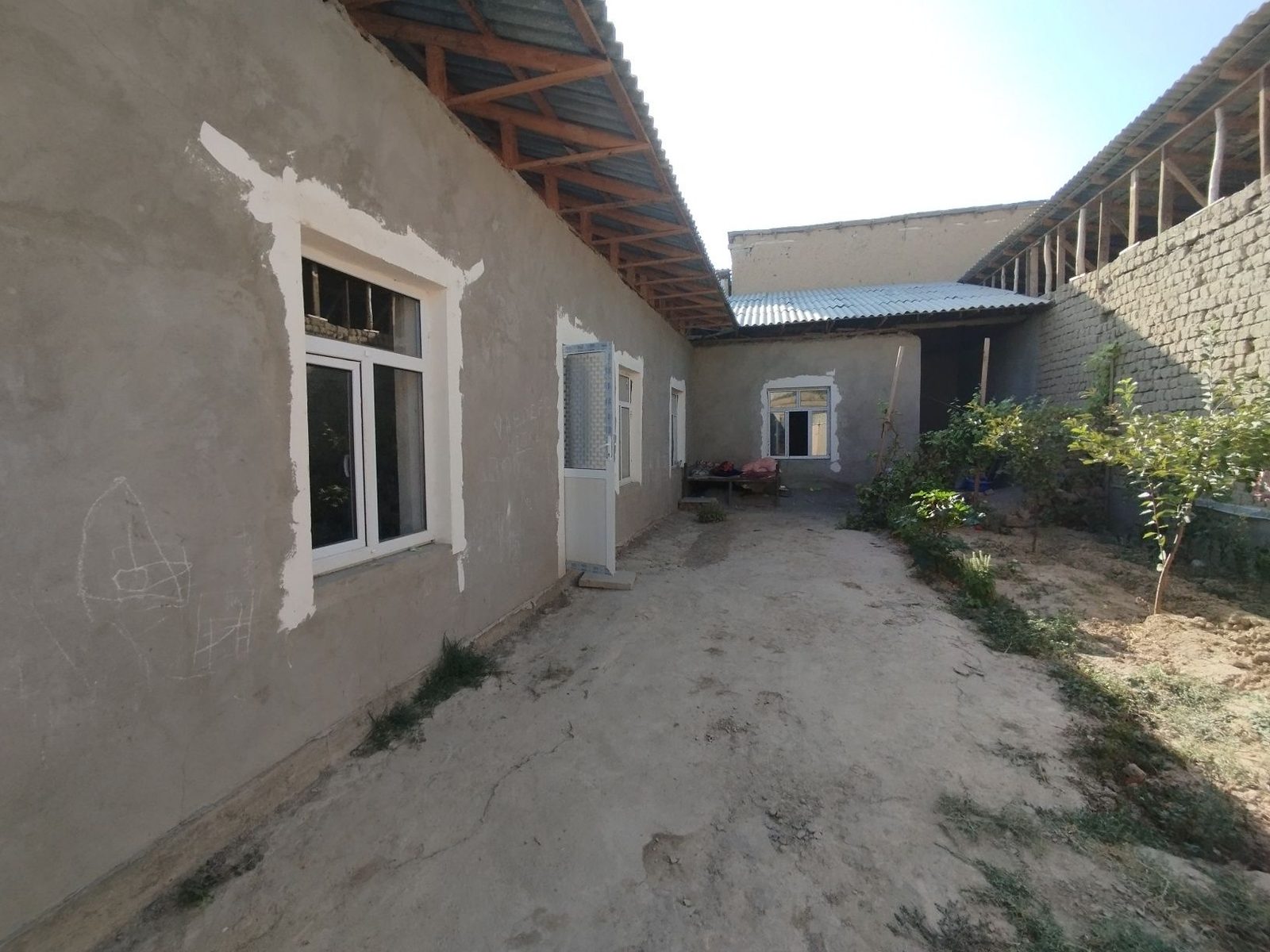 4-комнатный дом, 200 м², Ташкент, Юнусабадский район, на продажу