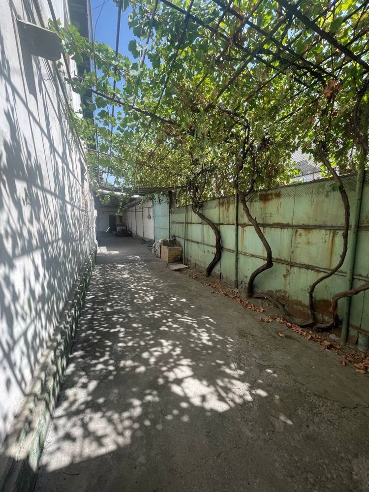2-комнатный дом, 246 м², Ташкент, Яккасарайский район, на продажу