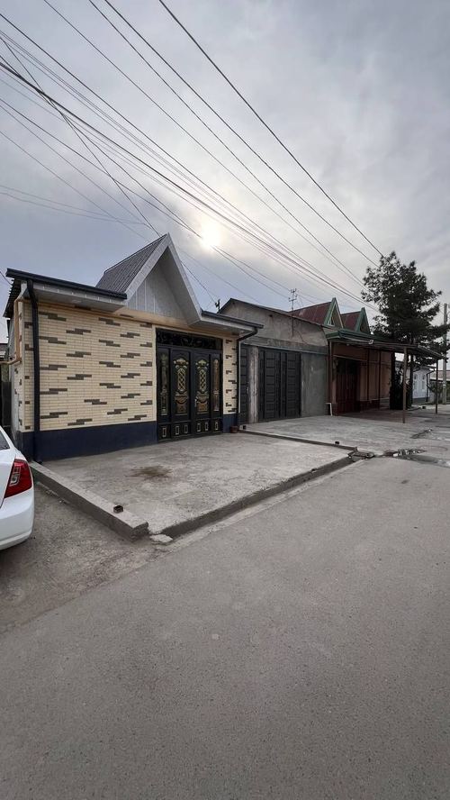 Yashnabad district, UZUM, plot 1. With furniture and appliances