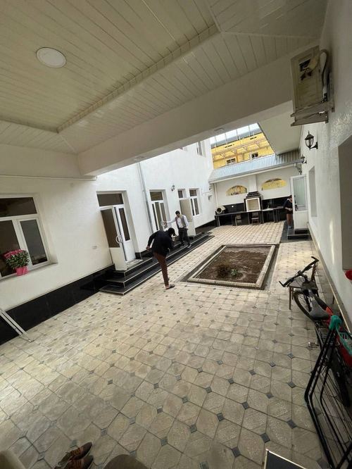 2 sotok, 2-story house for sale in Tashkent city