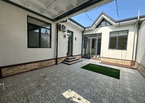 1.7 sotok yard on Okhunbabaev street, Almazar district, with all furniture and appliances