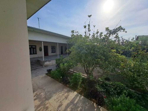 Urgent sale: 6 sotok yard