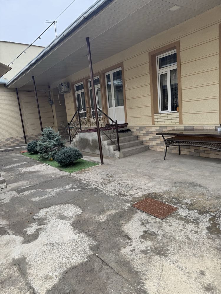 5-комнатный дом, 3.85 м², Ташкент, Алмазарский район, на продажу