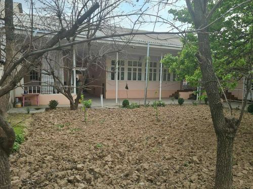 Plot for sale in Sabzavot mahalla