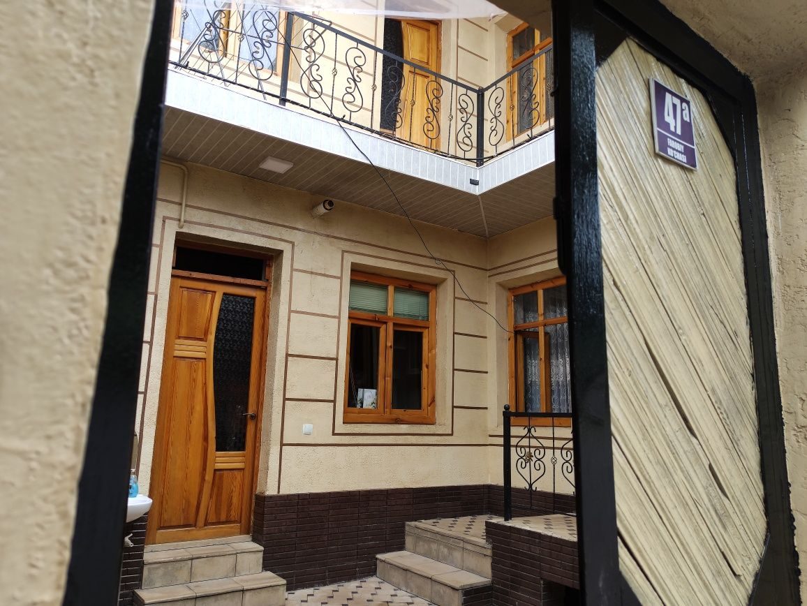 4-комнатный дом, 130 м², Ташкент, Алмазарский район, на продажу