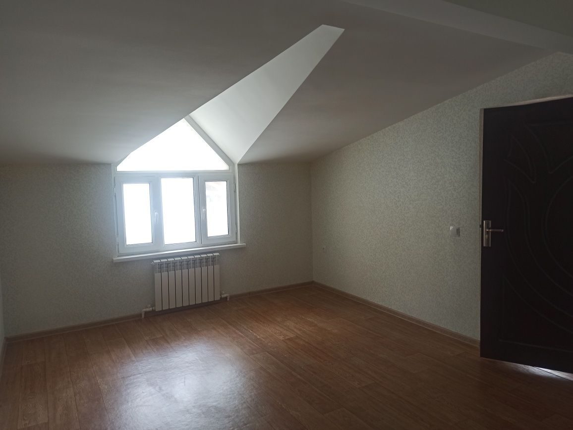 4-room house, 1.5 m², Tashkent, Almazar District, for sale