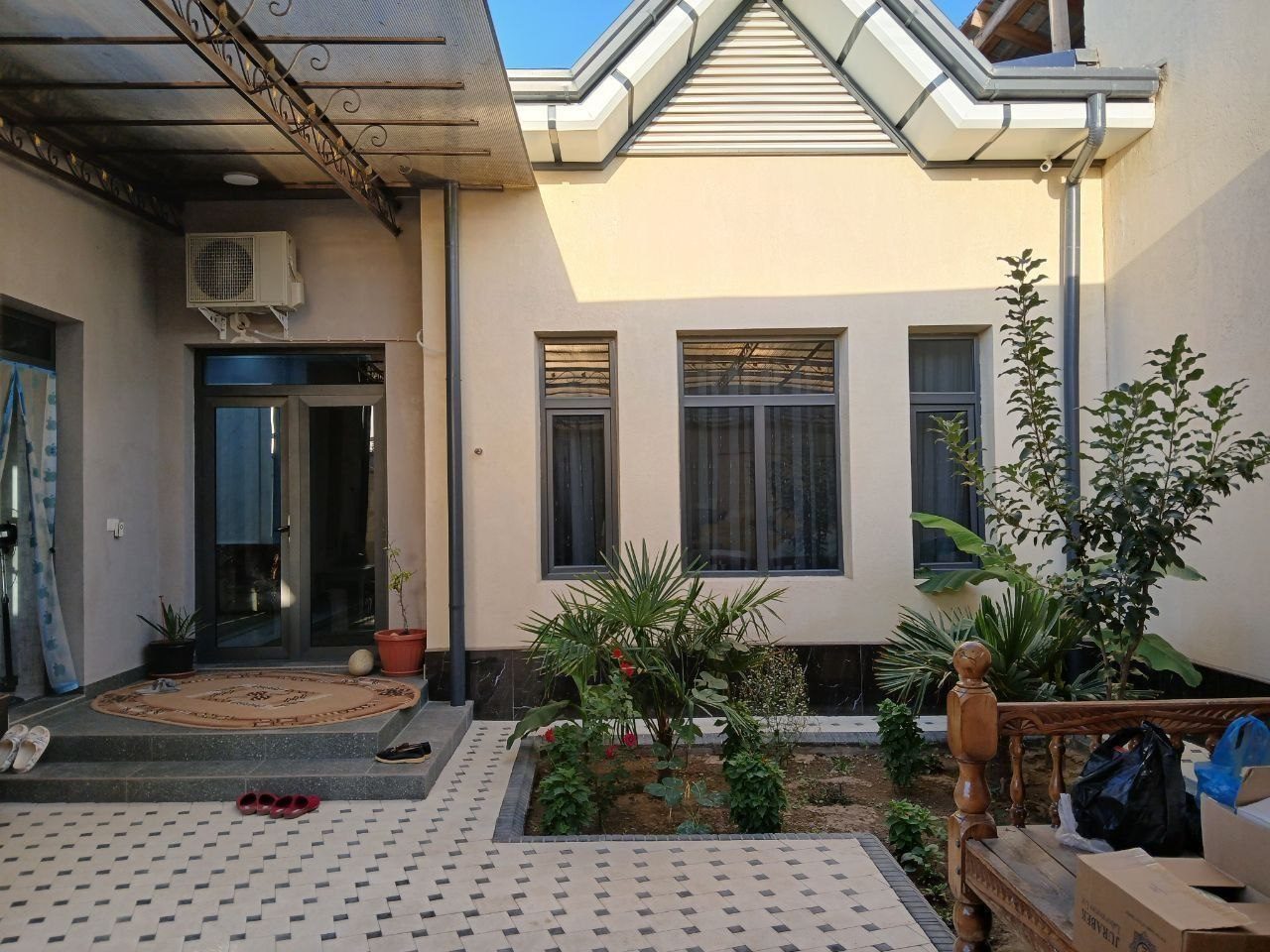 4-комнатная часть дома, 3 м², Ташкент, Алмазарский район, на продажу