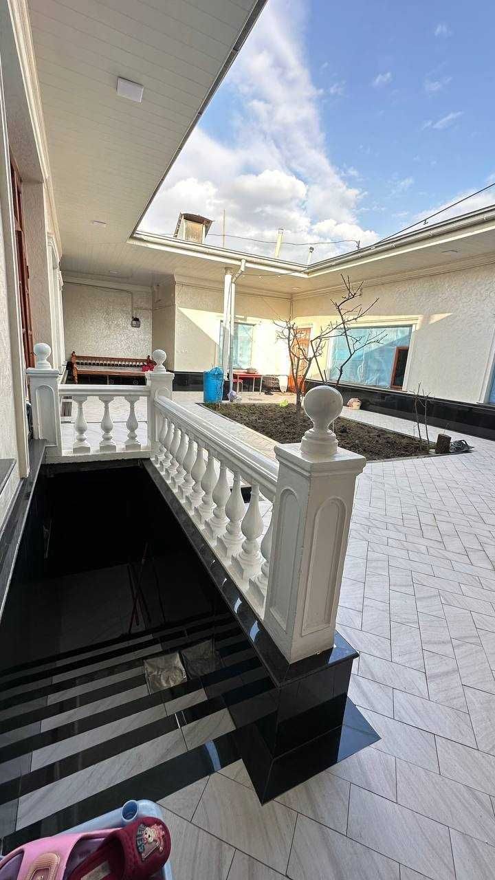 7-комнатный дом, 400 м², Ташкент, Юнусабадский район, на продажу