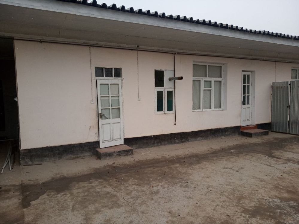 4-комнатный коттедж, 7 м², Ташкент, Бектемирский район, на продажу