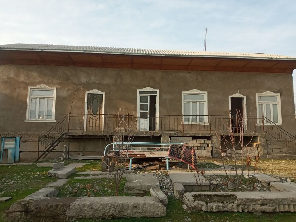 3-xonali uy, 1784 m², Toshkent, Bektemir tumani, sotuvga
