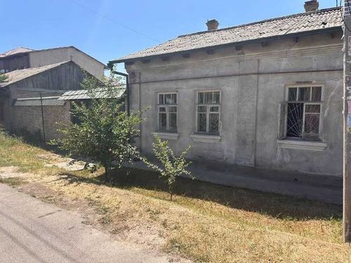 4 sot land plot, 4 rooms, 20m facade, Shovkat street, Uysozlar mahalla, near Oxbridge School