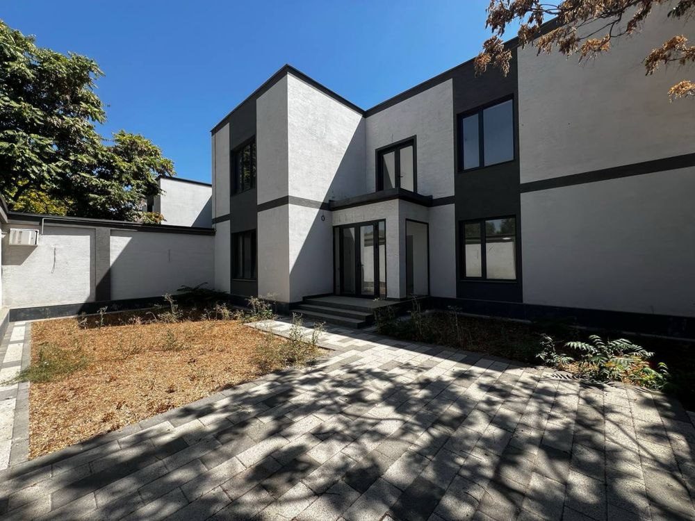 5-xonali uy, 240 m², Toshkent, Mirzo Ulug‘bek tumani, sotuvga