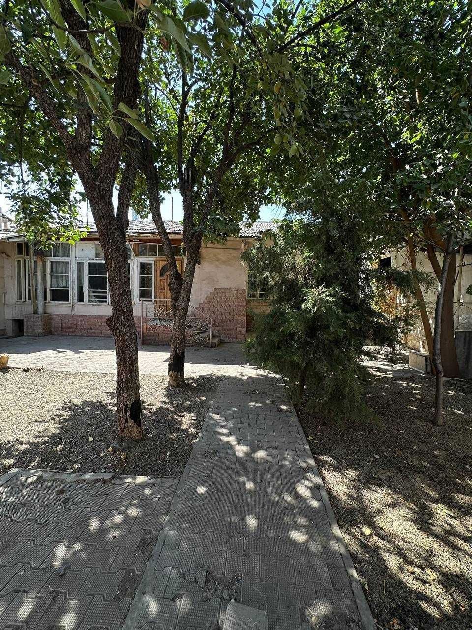 4-комнатный дом, 80 м², Ташкент, Юнусабадский район, на продажу